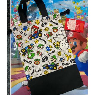 ニンテンドウ(任天堂)の新品★ニンテンドーワールド　マリオカート　シューズ入れ★(シューズバッグ)