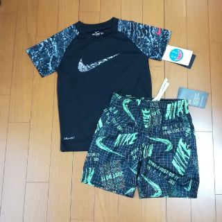 ナイキ(NIKE)のNIKE　ナイキ　Tシャツ＆ハーフパンツ(パンツ/スパッツ)