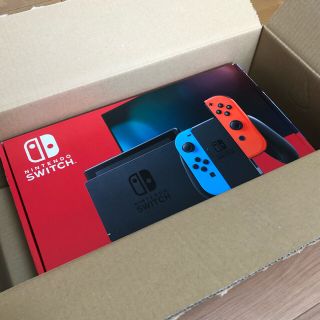 ニンテンドースイッチ(Nintendo Switch)のNintendo Switch   ネオンブルー・レッド　　新品・未使用(家庭用ゲーム機本体)