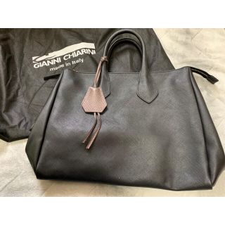 GIANNI CHIARINI ジャンニキャリーニ バッグ 黒 新品未使用(ハンドバッグ)