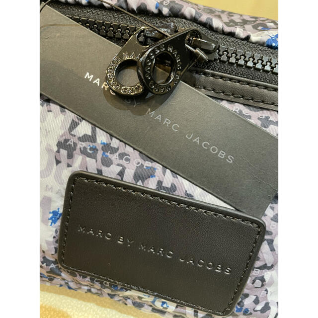 MARC BY MARC JACOBS(マークバイマークジェイコブス)の未使用★ MARC BY MARC JACOBSマークジェイコブス★ボディバッグ レディースのバッグ(ボディバッグ/ウエストポーチ)の商品写真