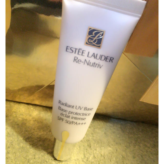 Estee Lauder(エスティローダー)のリニュートリィブ ラディアントUVベース コスメ/美容のベースメイク/化粧品(化粧下地)の商品写真