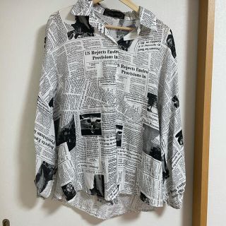 スプレイ(SpRay)のペーパー柄シャツ(シャツ/ブラウス(長袖/七分))