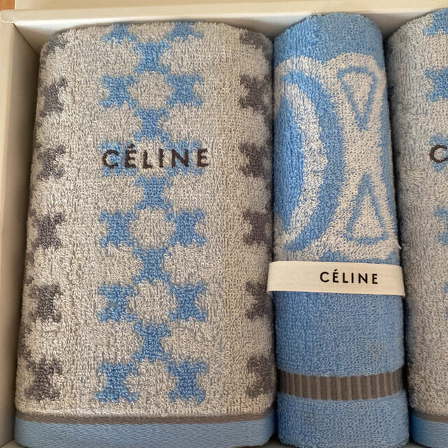 celine(セリーヌ)のcelineセリーヌ  タオルセット3枚　新品　日本製 インテリア/住まい/日用品の日用品/生活雑貨/旅行(タオル/バス用品)の商品写真