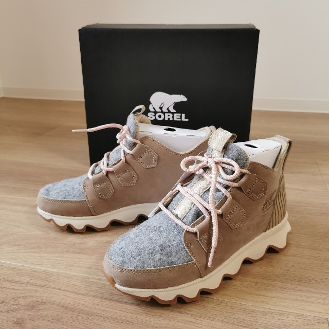 SOREL - ソレル キネティックカリブー スニーカー スノーブーツの通販 by はぴ's shop|ソレルならラクマ SOREL - ソレル キネティックカリブー スニーカー スノーブーツの通販 by はぴ's shop|ソレルならラクマ