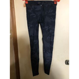 シースリーフィット(C3fit)のC3fit ランニングタイツ 3F14322 黒迷彩 XL(ウェア)