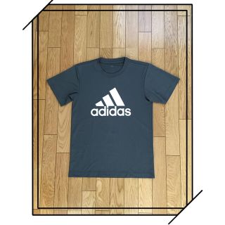 アディダス(adidas)のadidas Tシャツ M(Tシャツ/カットソー(半袖/袖なし))