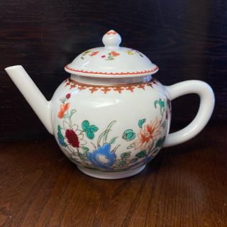 ロイヤルウースター(Royal Worcester)のChinese ティーポット 英国ビクトリア&アルバート 美術館収蔵　復刻品(食器)