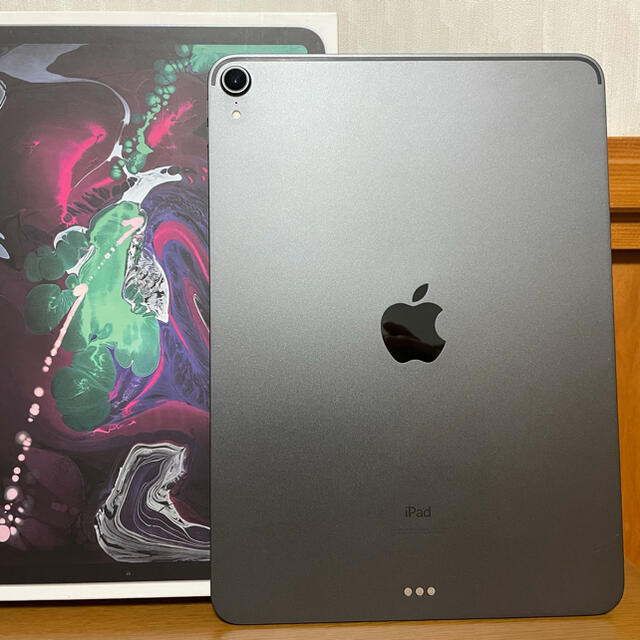 iPad(アイパッド)の2018 iPad pro  11インチ　256gb スマホ/家電/カメラのPC/タブレット(タブレット)の商品写真