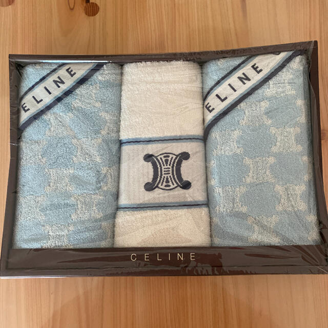 celine - 新品 celineセリーヌ フェイスタオル3枚 日本製の通販 by