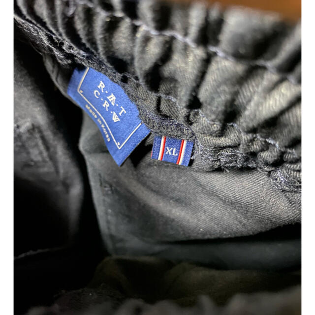 防弾少年団(BTS)(ボウダンショウネンダン)の期間限定　値下げ　ロマンティッククラウン　カーゴパンツ メンズのパンツ(ワークパンツ/カーゴパンツ)の商品写真