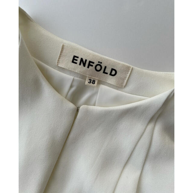 ENFOLD(エンフォルド)の美品　ENFOLD トップス　ブラウス レディースのトップス(シャツ/ブラウス(半袖/袖なし))の商品写真