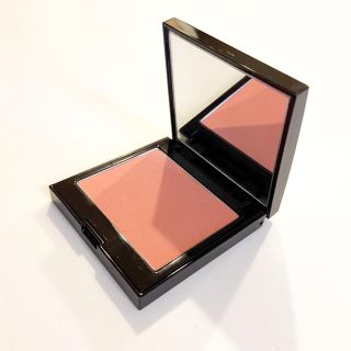 ローラメルシエ(laura mercier)のローラメルシエ ブラッシュカラーインフュージョン チーク 06 チャイ(チーク)