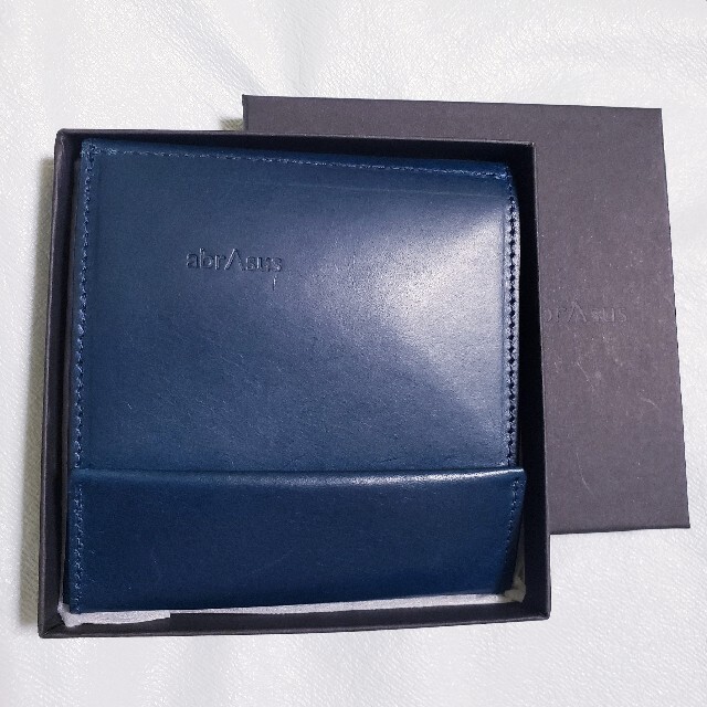 アブラサス　abrAsus 薄い財布　上質ブッテロレザー　ブルー