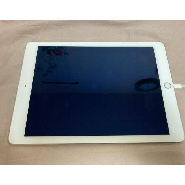 iPad(アイパッド)のiPad Air 2 スマホ/家電/カメラのPC/タブレット(タブレット)の商品写真