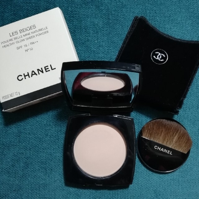 CHANEL(シャネル)のシャネル　レベージュ プードゥル ベル ミン No.10 フェイスパウダー コスメ/美容のベースメイク/化粧品(フェイスパウダー)の商品写真