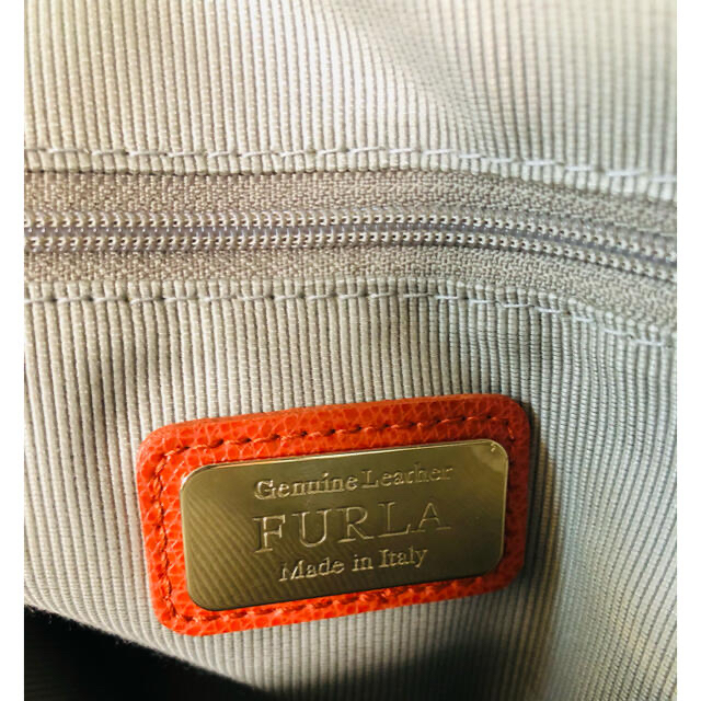 Furla(フルラ)の極美品 フルラ パイパー L 赤 オレンジ 2way ハンドバッグ ショルダー レディースのバッグ(ハンドバッグ)の商品写真