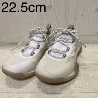 アディダスバイステラマッカートニー(adidas by Stella McCartney)のアディダスバイステラマッカートニー　スニーカー　22.5(スニーカー)