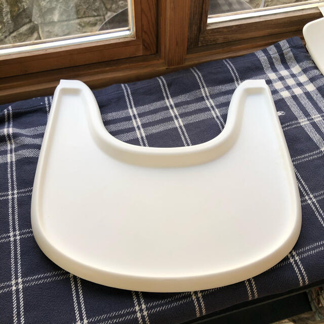 Stokke(ストッケ)のストッケ　トリップトラップ  テーブル キッズ/ベビー/マタニティのキッズ/ベビー/マタニティ その他(その他)の商品写真