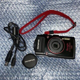 オリンパス(OLYMPUS)の結蘭0様専用　　　OLYMPUS STYLUS TG-4 tough 美品(コンパクトデジタルカメラ)