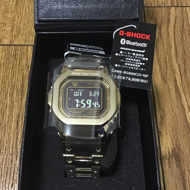 新品 CASIO G-SHOCK GMW-B5000GD-9JF