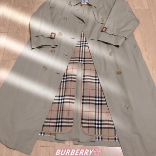 バーバリー(BURBERRY)のBURBERRY トレンチコート(トレンチコート)