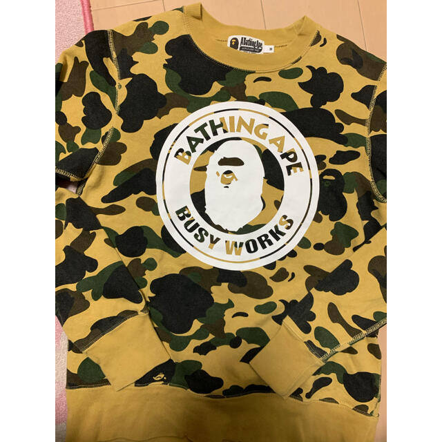 A BATHING APE(アベイシングエイプ)の激レアM BAPEファーストカモサークル猿スウェット黄色カモ メンズのトップス(スウェット)の商品写真