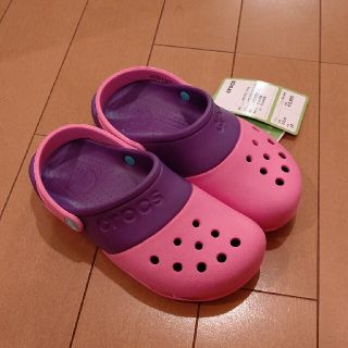 クロックス(crocs)のcrocs サンダル(サンダル)