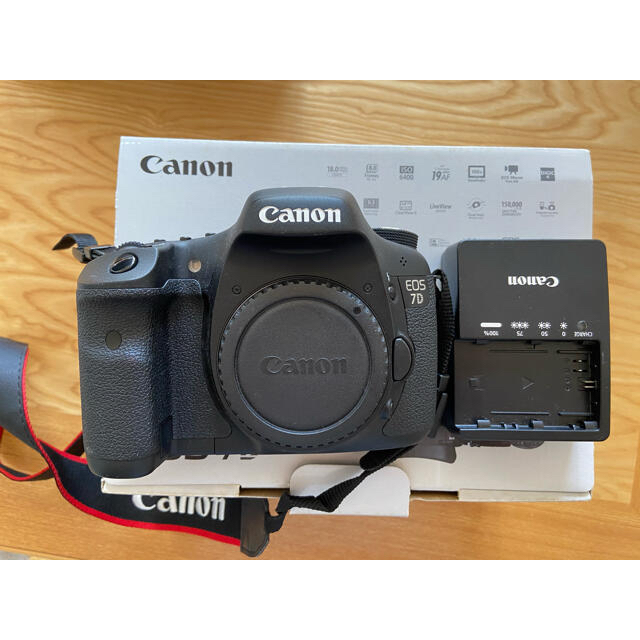 美品キャノンCanon EOS 7D・ボディ　送料込み