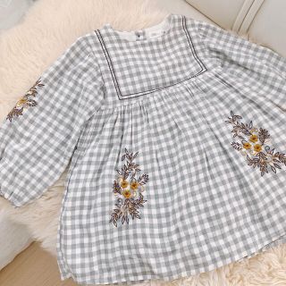 ザラキッズ(ZARA KIDS)のZARA KID'S ギンガムチェック刺繍ワンピース104cm(ワンピース)