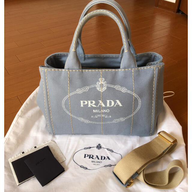 美品 PRADAカナパ★希少色★