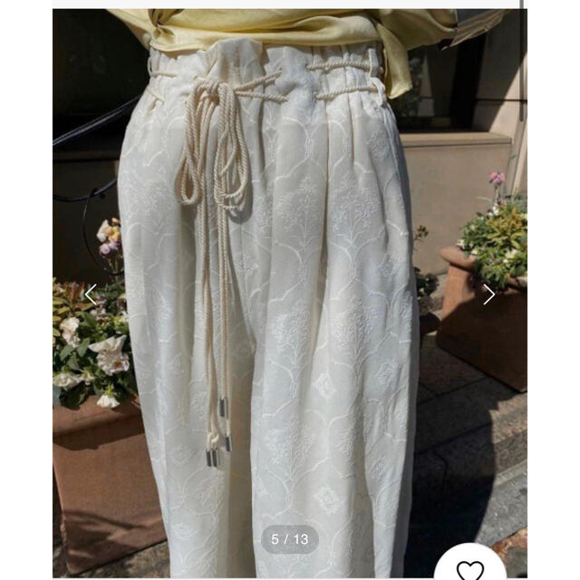 2021年最新海外 AMERI MEDI LAMP EMBROIDERY PANTS