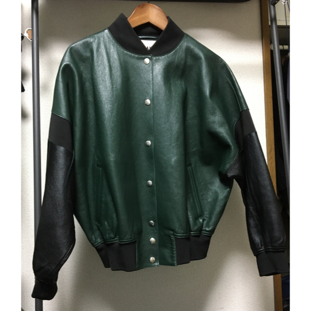 Marni(マルニ)のplan C ラムレザーボンバジャケット　店頭価格30万円 レディースのジャケット/アウター(スタジャン)の商品写真