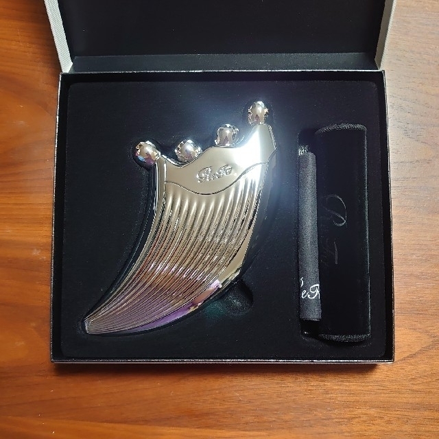 新品未使用】リファ フォーカッサレイ ReFa 4 CAXA RAY 【SEAL限定商品