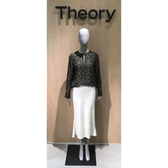 Theory 19aw ミディ丈スカー