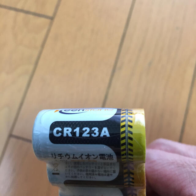 Keenstone CR123A電池 カメラ用リチウム電池 3V  スマホ/家電/カメラのスマートフォン/携帯電話(バッテリー/充電器)の商品写真