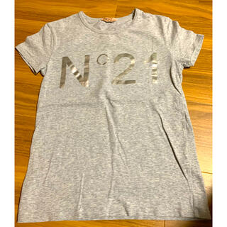 ヌメロヴェントゥーノ Tシャツ(レディース/半袖)（グレー/灰色系）の 