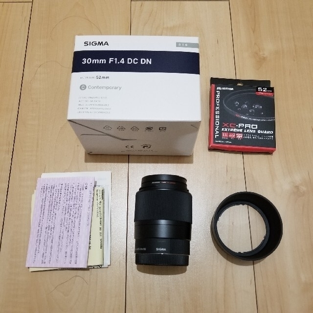 30mm F1.4 DC DN