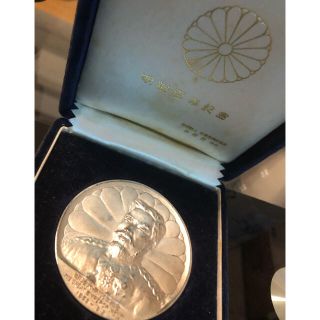明治百年記念 銀座 天賞堂 謹製 明治大帝 記念メダル 純銀 重量約89.7