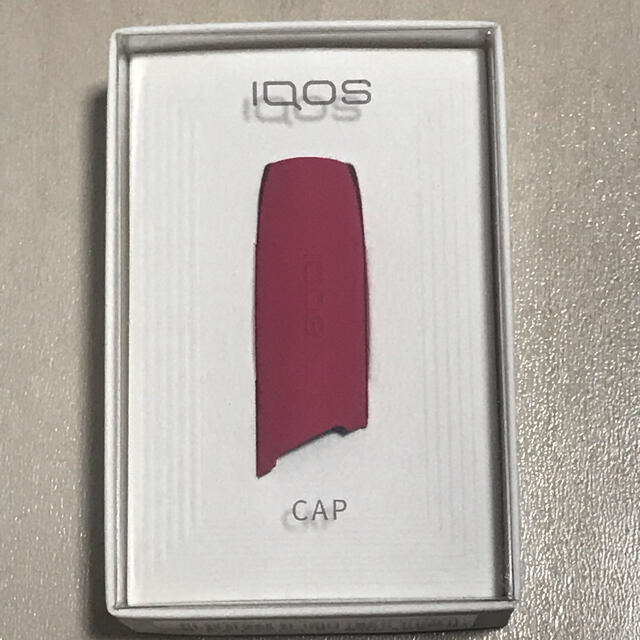 IQOS(アイコス)の【純正】IQOS3 アイコス3 キャップ【新品•未開封】 メンズのファッション小物(タバコグッズ)の商品写真