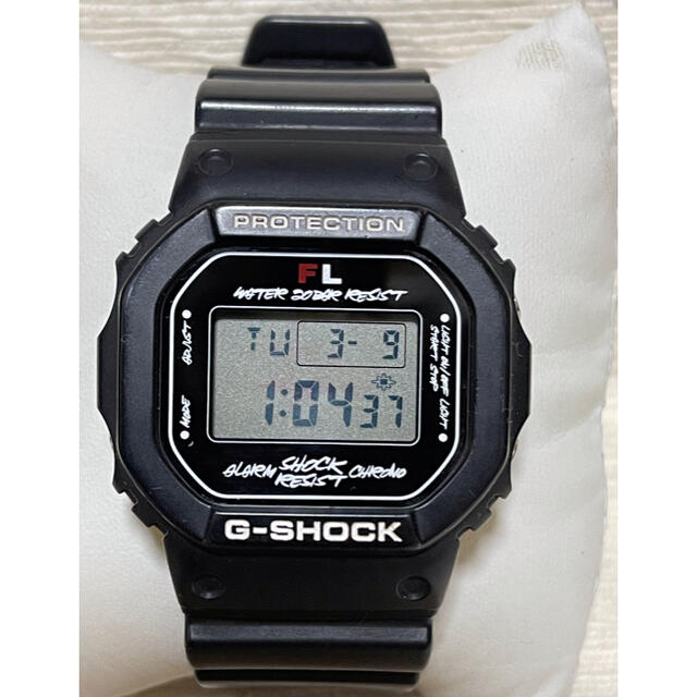 G-SHOCK - G-SHOCK FUTURA LABORATORIES DW-5600VTの通販 by キラキラ｜ジーショックならラクマ