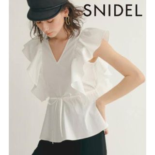 スナイデル(SNIDEL)のSNIDELフリルペプラムブラウス(シャツ/ブラウス(半袖/袖なし))