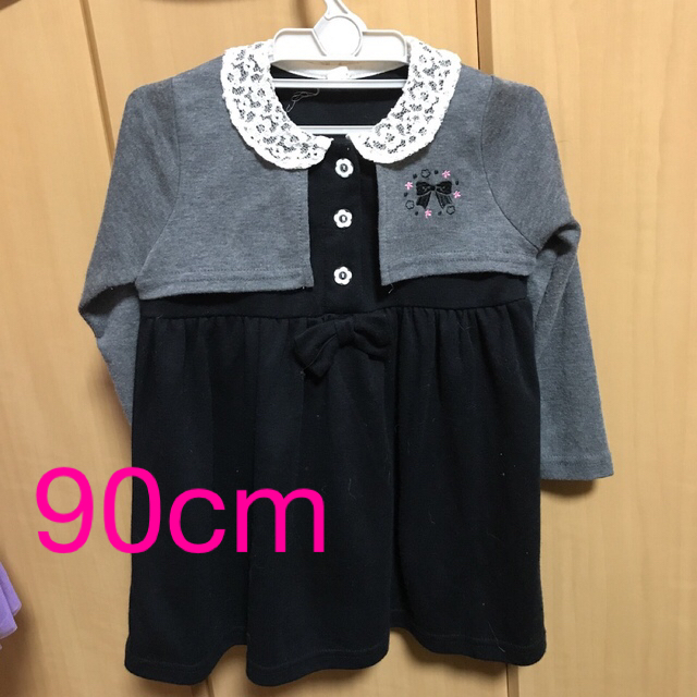 西松屋(ニシマツヤ)のフォーマル女児ワンピース90センチ キッズ/ベビー/マタニティのキッズ服女の子用(90cm~)(ドレス/フォーマル)の商品写真