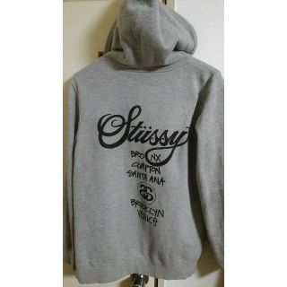 ステューシー(STUSSY)のステューシー　ワールドツアーパーカー(パーカー)