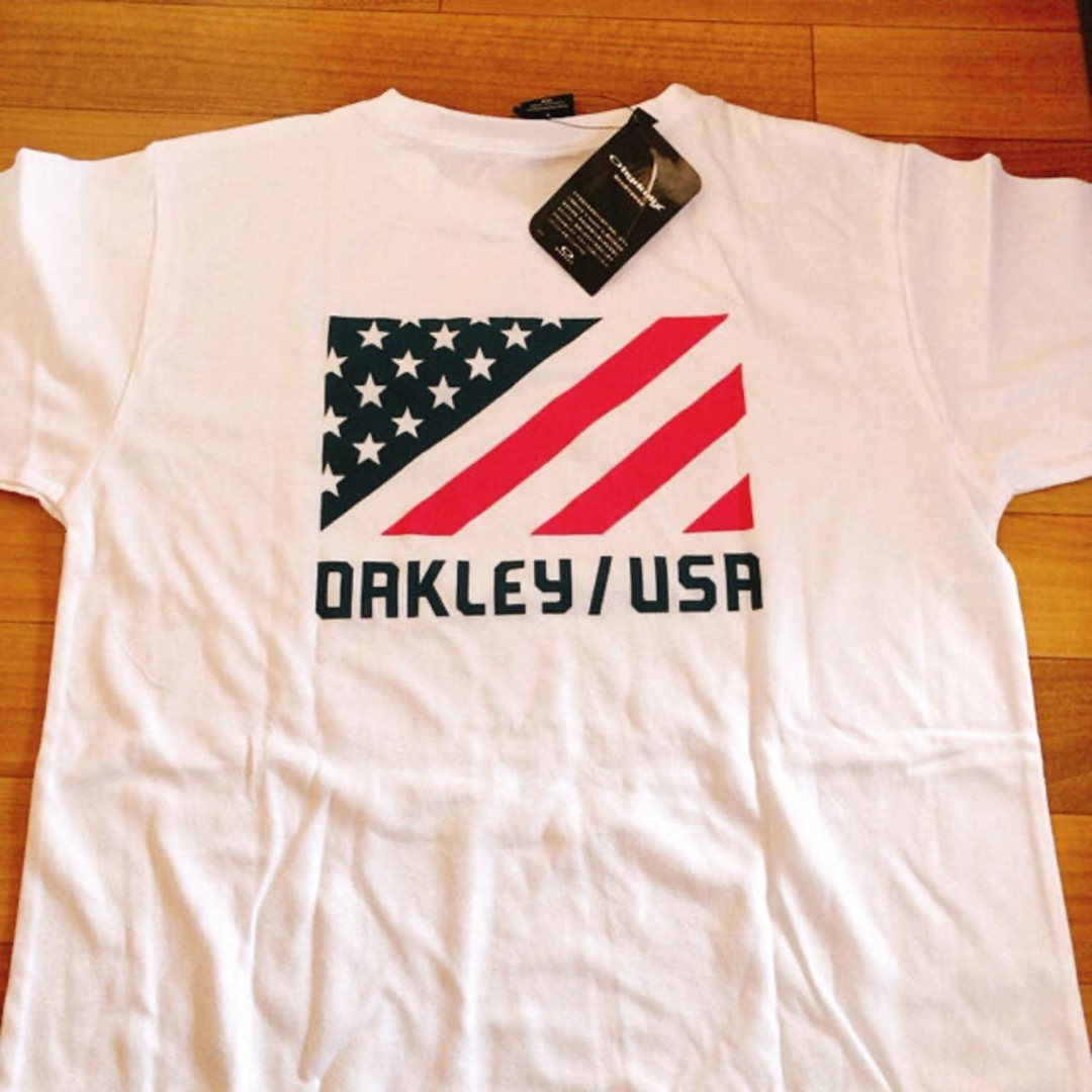 Oakley(オークリー)のOAKLEY(オークリー)Tシャツ メンズのトップス(Tシャツ/カットソー(半袖/袖なし))の商品写真