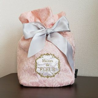 メゾンドフルール(Maison de FLEUR)のメゾンドフルール レース 巾着(ポーチ)