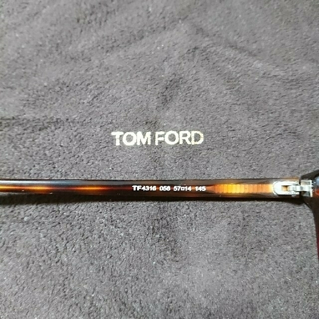 TOM FORD(トムフォード)のトムフォード 伊達メガネ メンズのファッション小物(サングラス/メガネ)の商品写真