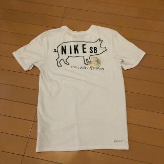 ナイキ(NIKE)のNIKEＴシャツ(シャツ)