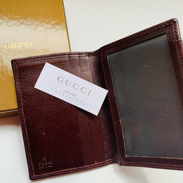 Gucci(グッチ)のグッチ ラブリー パスケース レザー GUCCI LOVELY パープル レディースのファッション小物(名刺入れ/定期入れ)の商品写真