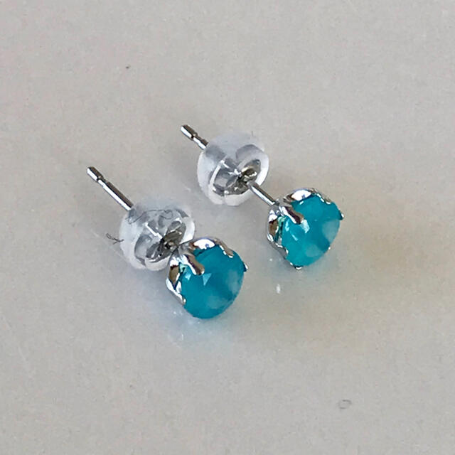 プラチナピアス シーブルーカルセドニー ピアス pt900 ピアス